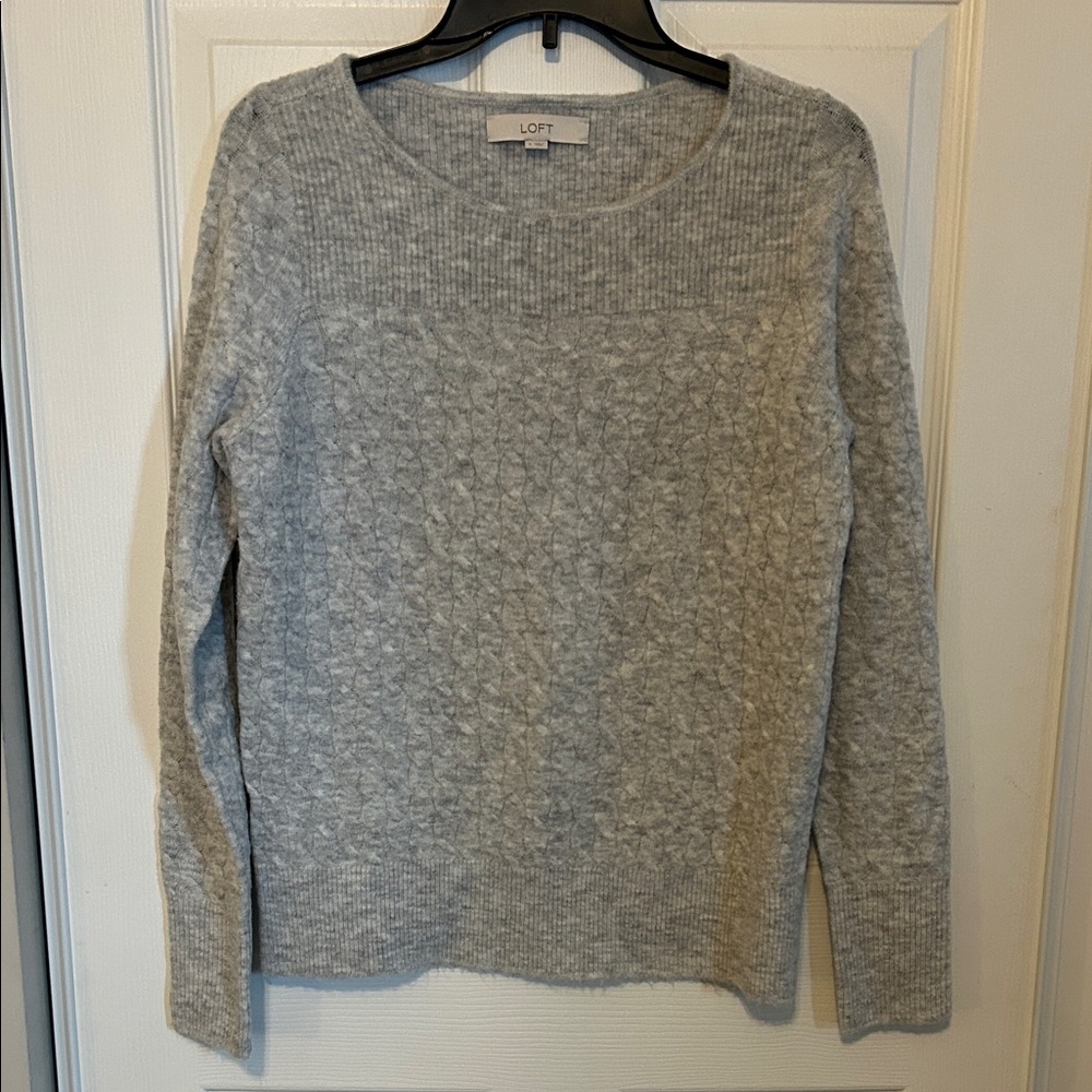LOFT Scoop Neck Light Gray Knit Sweater Women's Small